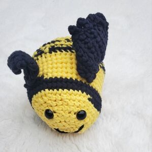 Crochet Bumblebee Plush Toy